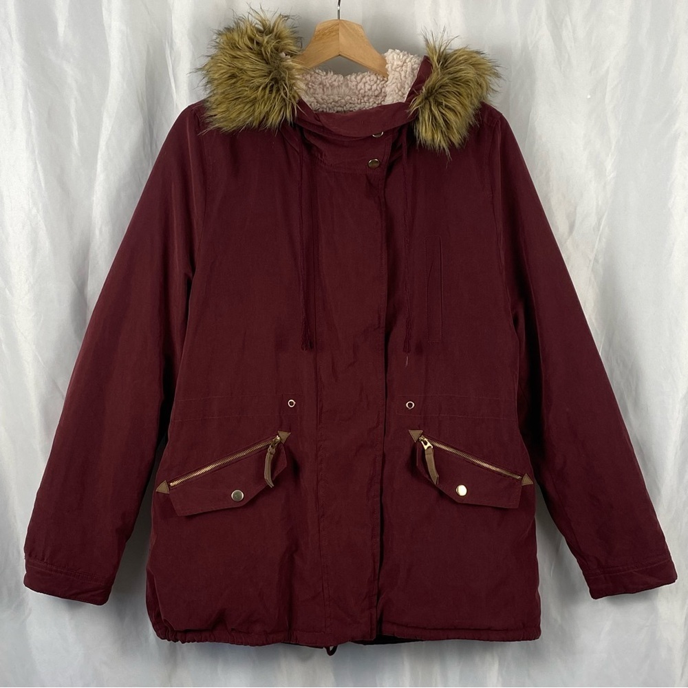 Windsor Love Tree Women's Burgundy Puffer Jacket Size Large